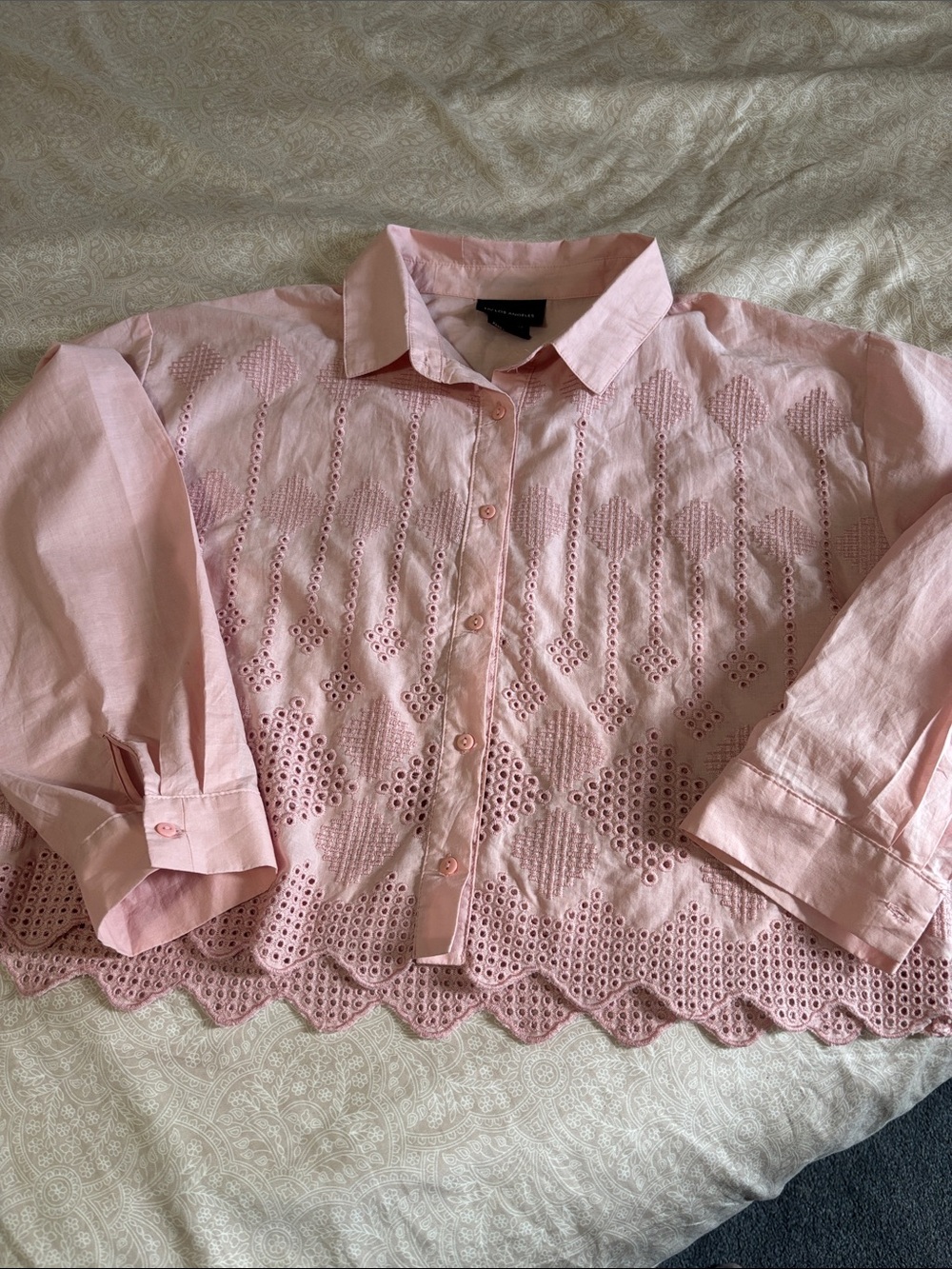 Eyelet Button-Front Pink Cotton Cropped Shirt